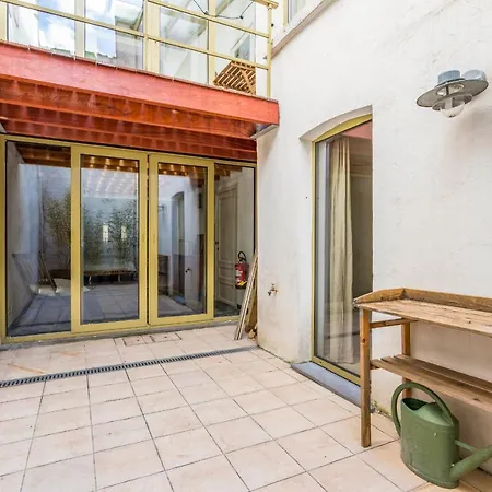 Characterful Town House Promenade, Fish Market, Apartment *